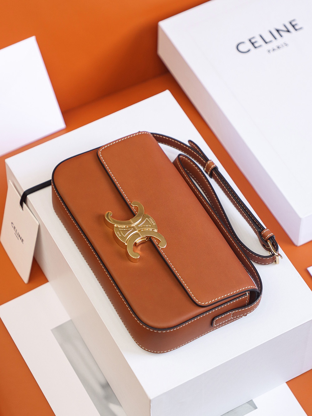 𝐂𝐞𝐥𝐢𝐧𝐞  𝐓𝐑𝐈𝐎𝐌𝐏𝐇𝐄 #194143