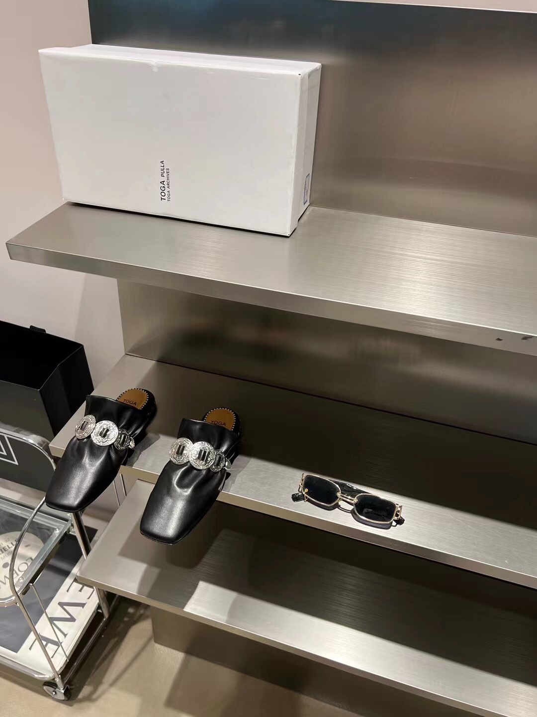 𝐓𝐨𝐠𝐚 𝐏𝐮𝐥𝐥𝐚 ｜𝟐𝟎𝟐𝟐/𝐒𝐒 𝐧𝐞𝐰 Exclusive quality toga pulla 2022/aw mullet slippers