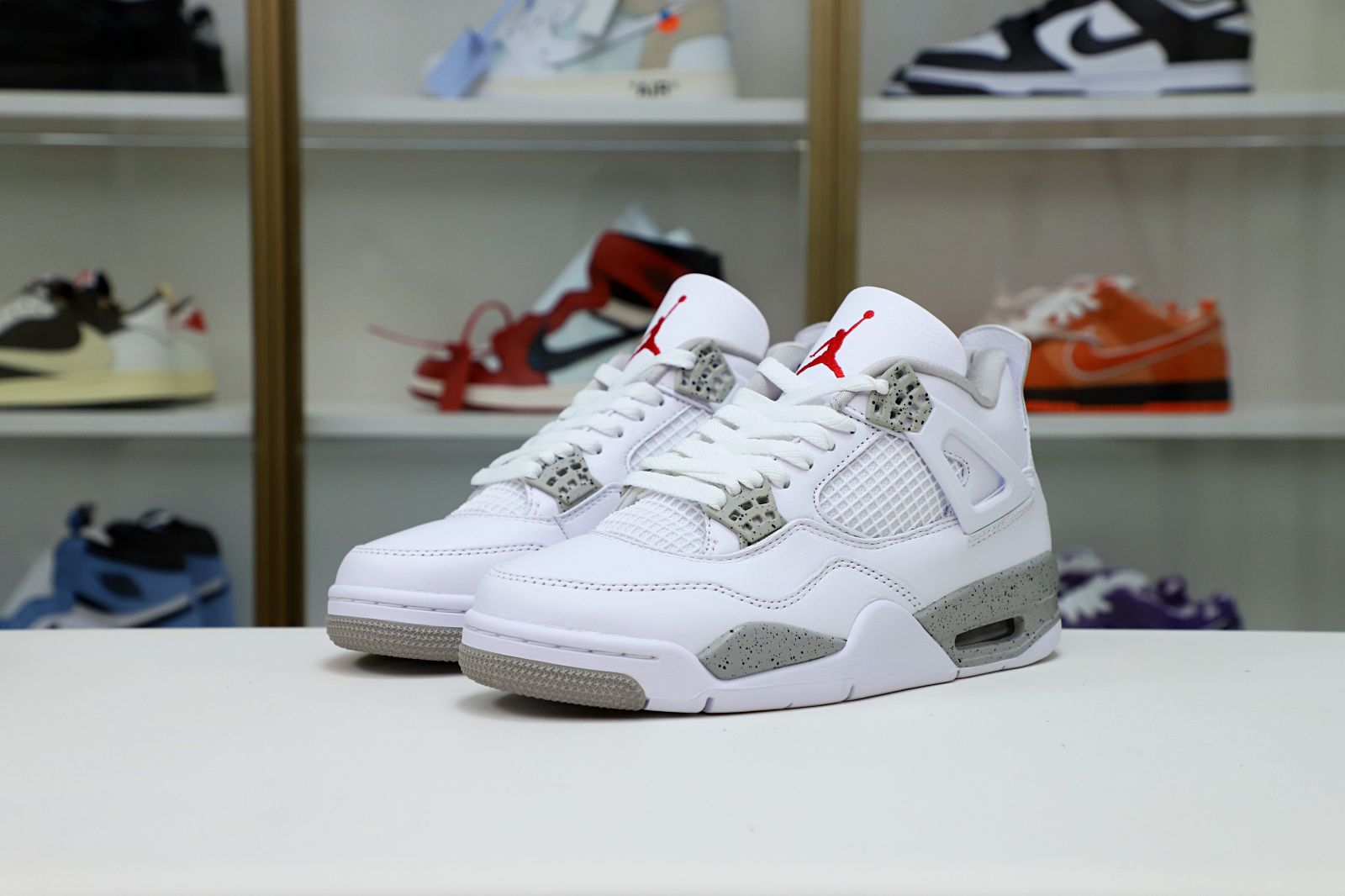 AIR JORDAN 4 RETRO WHITE OREO