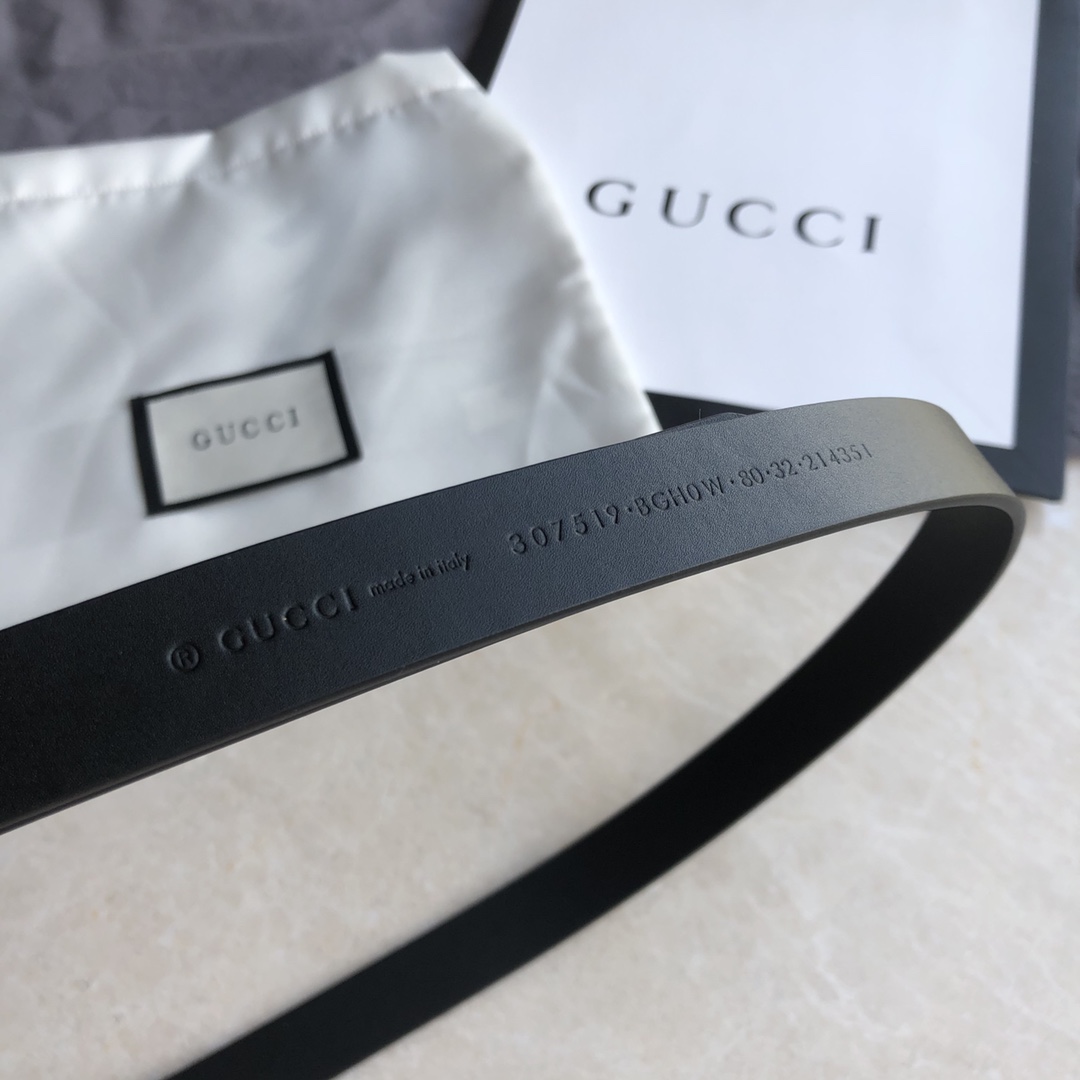 GUCCI new 2.0 retro hot trend pin buckle