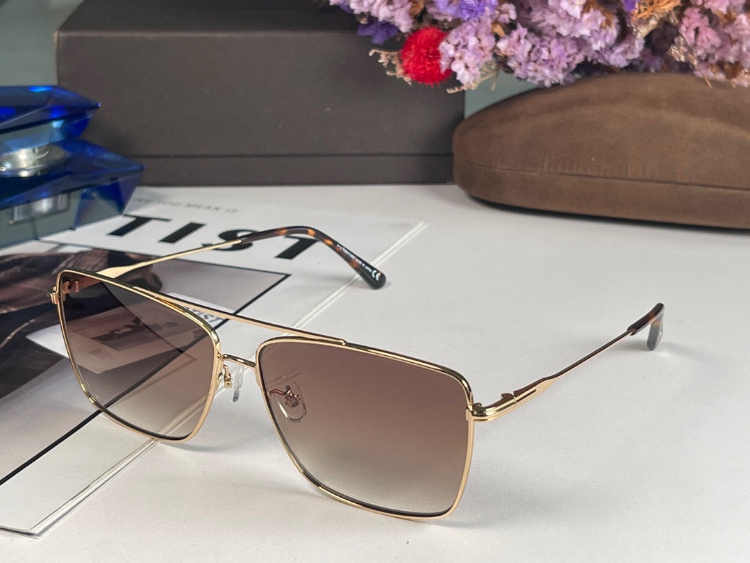 TOM FORD Model:TF651
