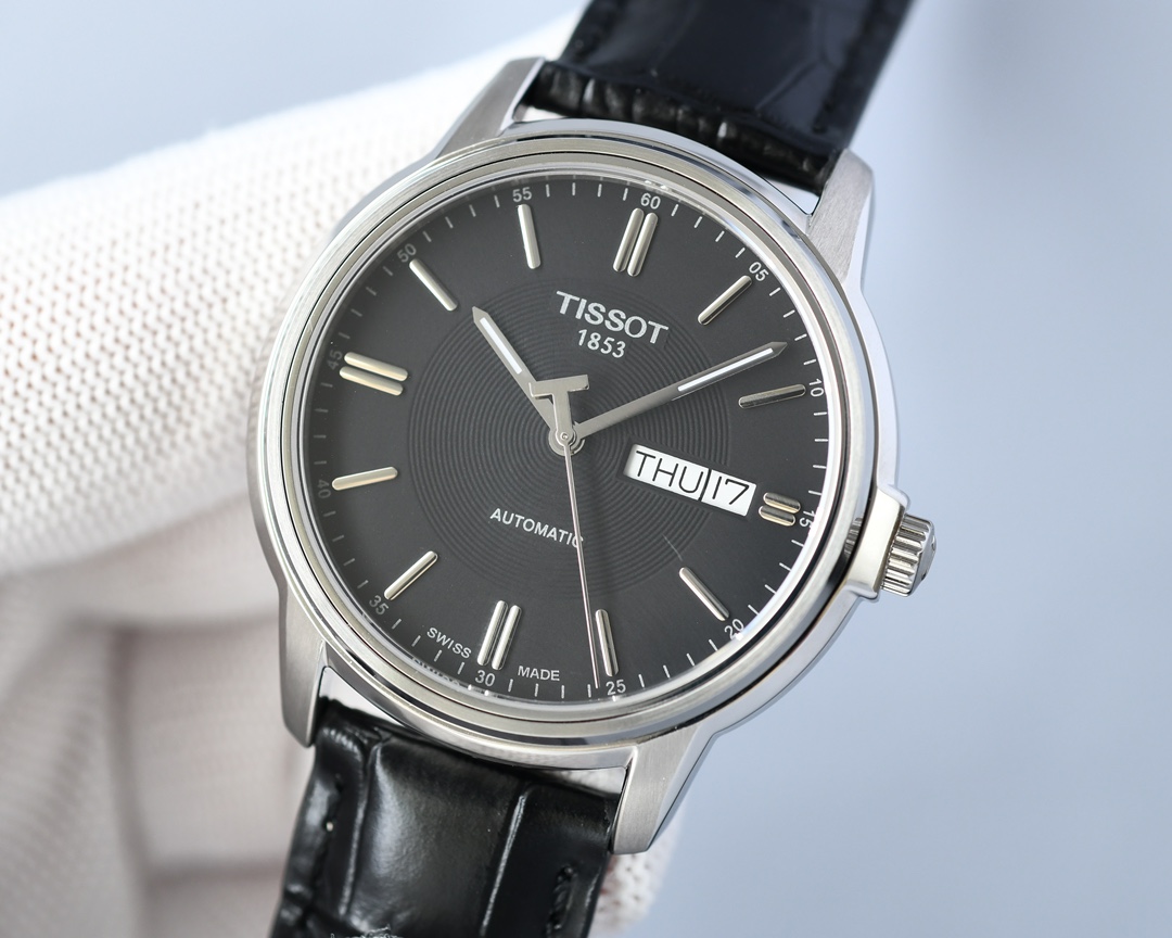 Tissot T065 series men's casual watch equipped with 2836 movement sapphire glass mirror