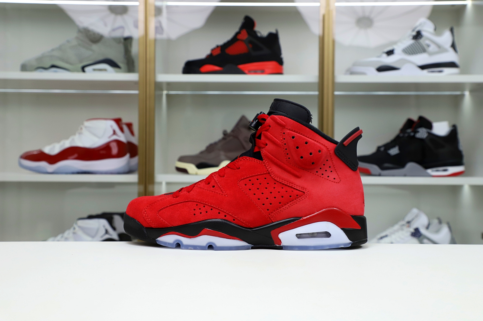 Air Jordan 6 Retro Toro