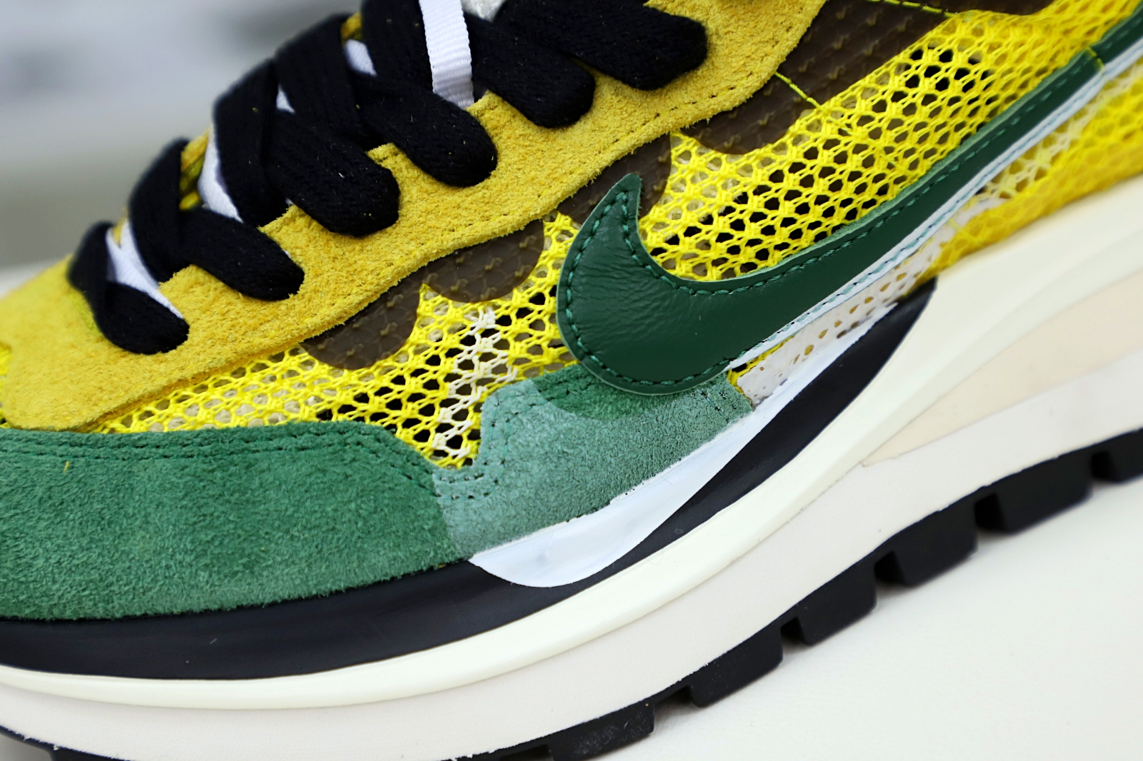 SACAI X VAPORWAFFLE TOUR YELLOW