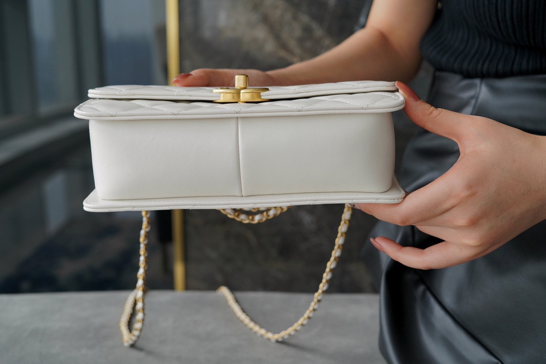 𝗖𝗛𝗔𝗘𝗡𝗟✦2021 Advanced Handcraft Workshop Double Golden Ball 𝗖𝗳 𝗠𝗶𝗻𝗶 𝟐𝟐𝐜𝐦 White👰