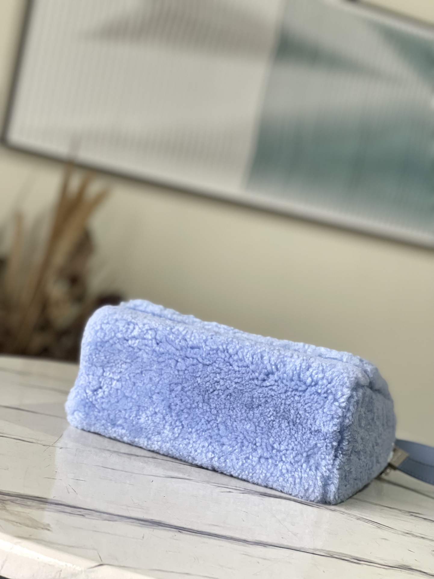 𝐋𝐎𝐔𝐈𝐒 𝐕𝐔𝐈𝐓𝐓𝐎𝐍    M21040