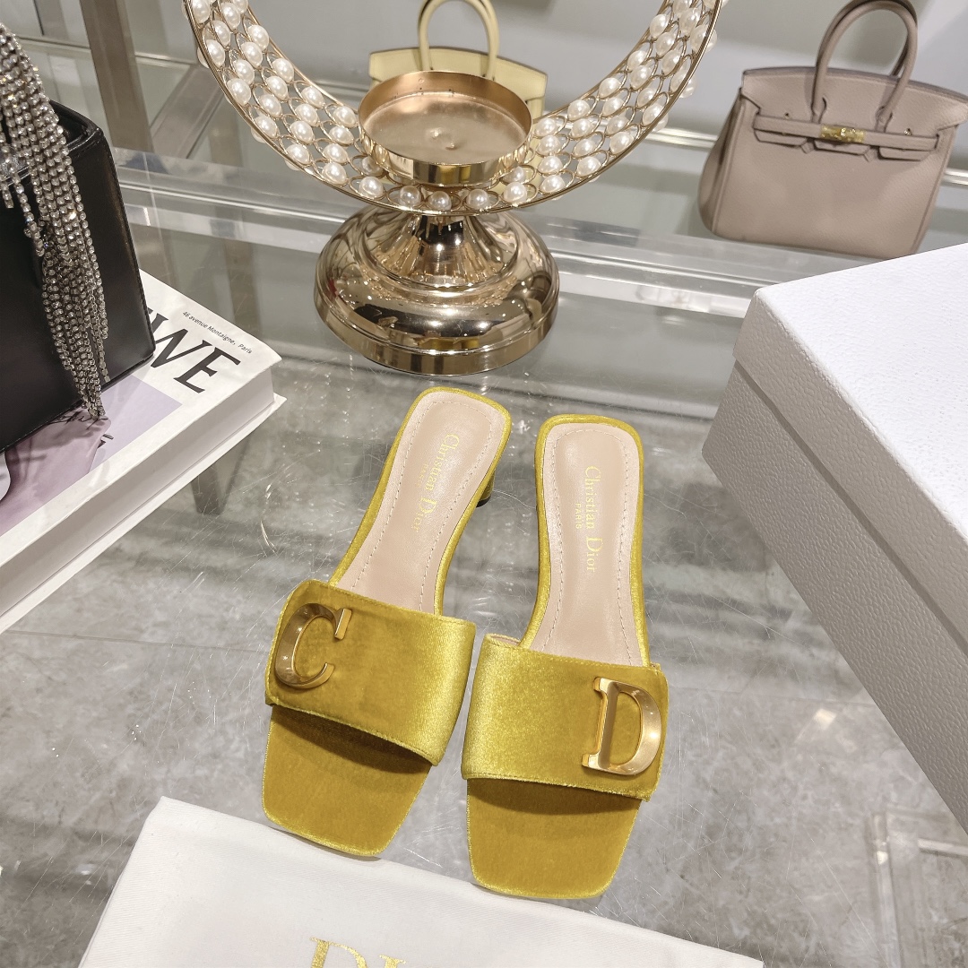 DIOR 2023 New early spring sandals Imported cow patent leather ➕ Korean velvet Sheepskin lining 4.5cm Yellow