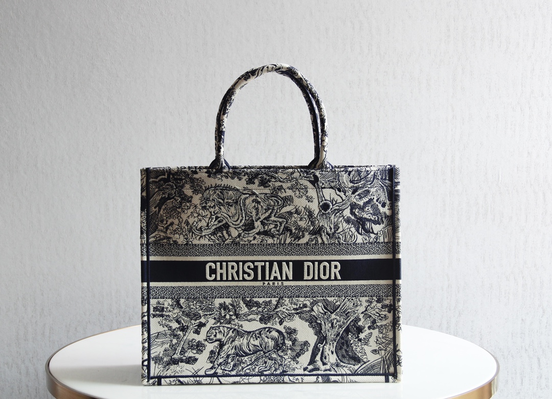 DIOR TOTE Blue Tiger