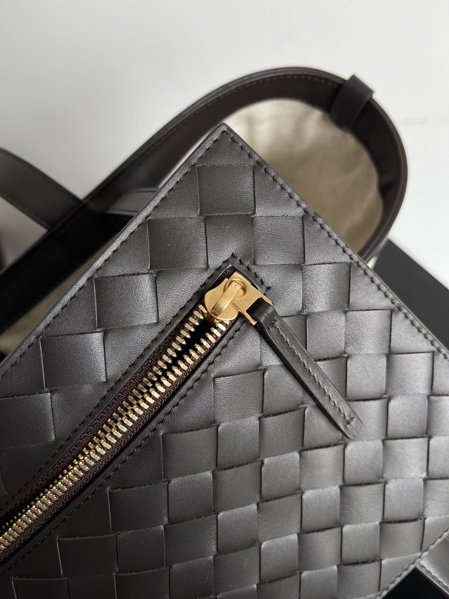 Bottega Veneta BV New Structured Flip Flap Tot Bag Small #754914