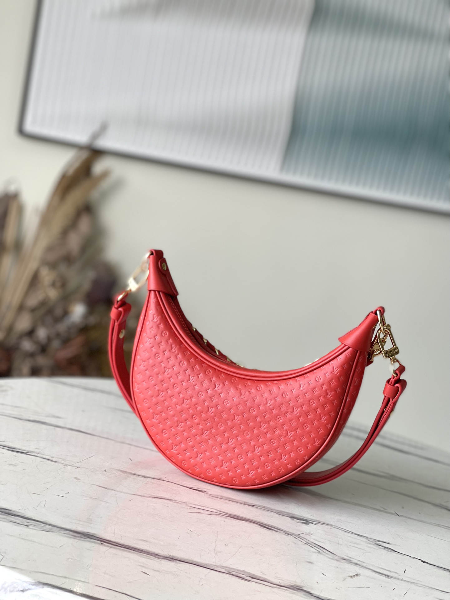 𝐋𝐎𝐔𝐈𝐒 𝐕𝐔𝐈𝐓𝐓𝐎𝐍   M22594