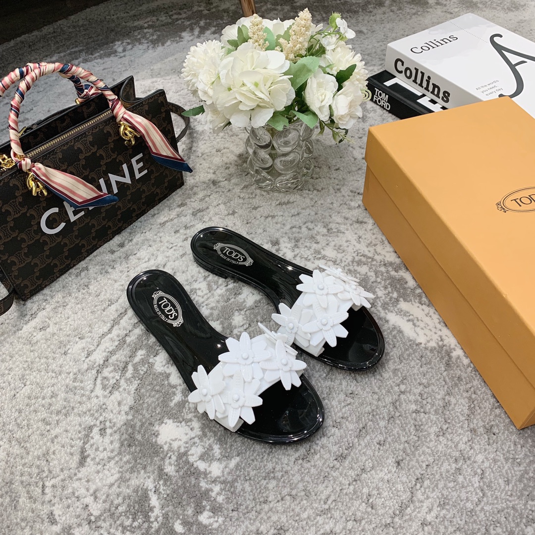 TOD'S 𝙏𝙊𝘿𝙎 2021 summer classic explosive new fabric counter PVC material summer to the beach vacation the best choice