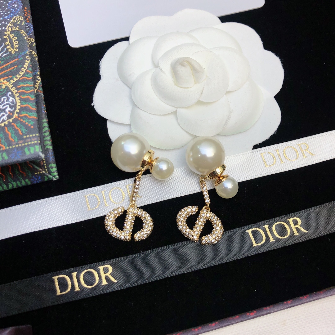 Dior earrings