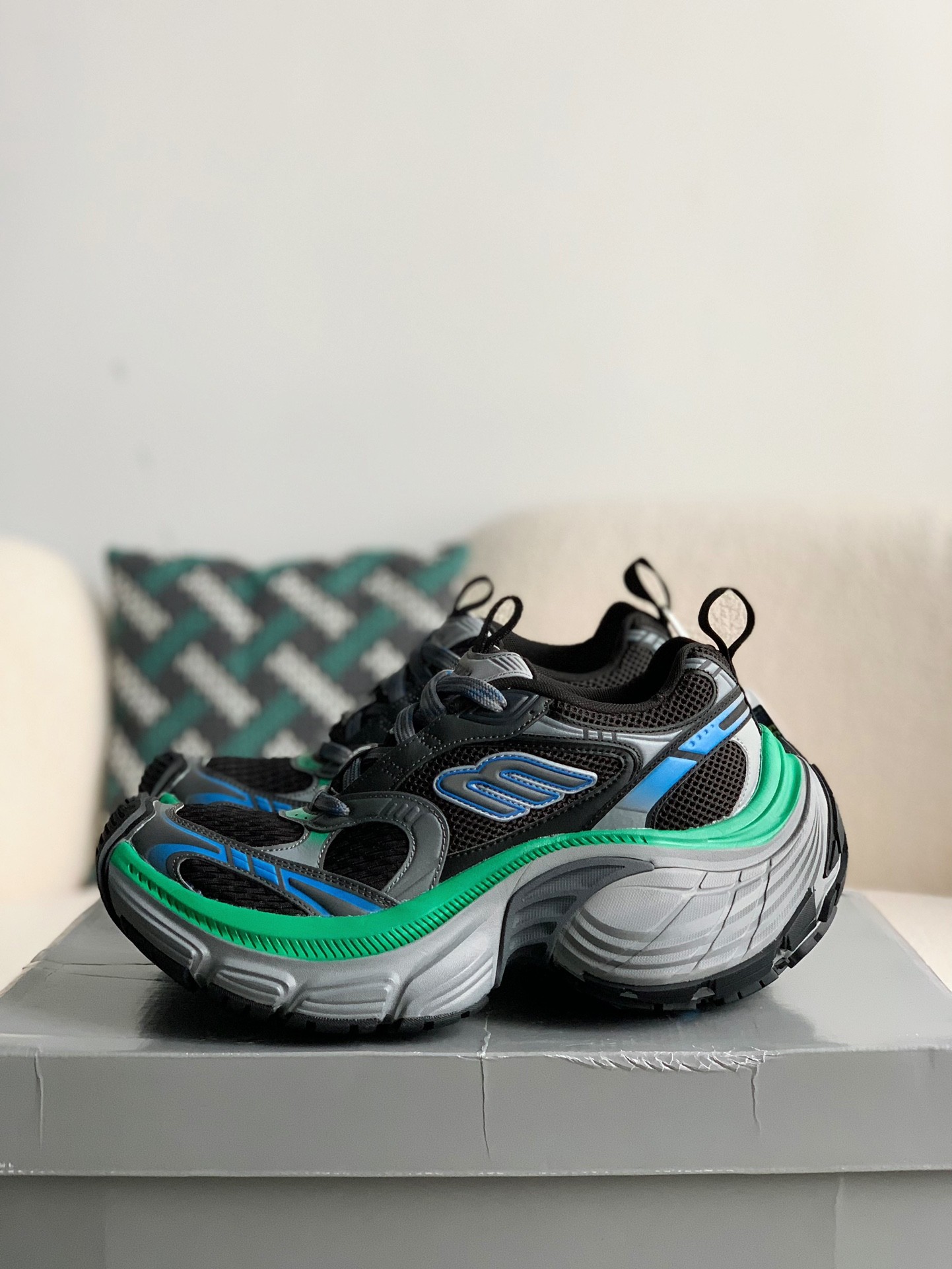 Balenciaga Runner Sneaker