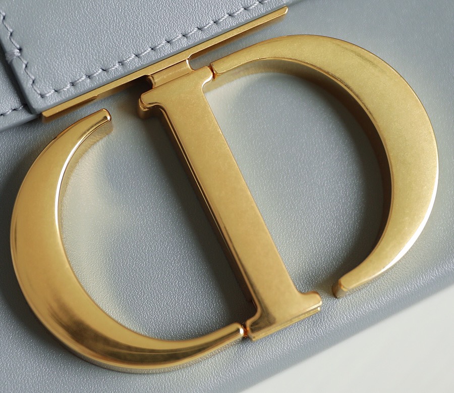 Montaigne Rock Grey 𝙢𝙞𝙣𝙞𝙞 box bag