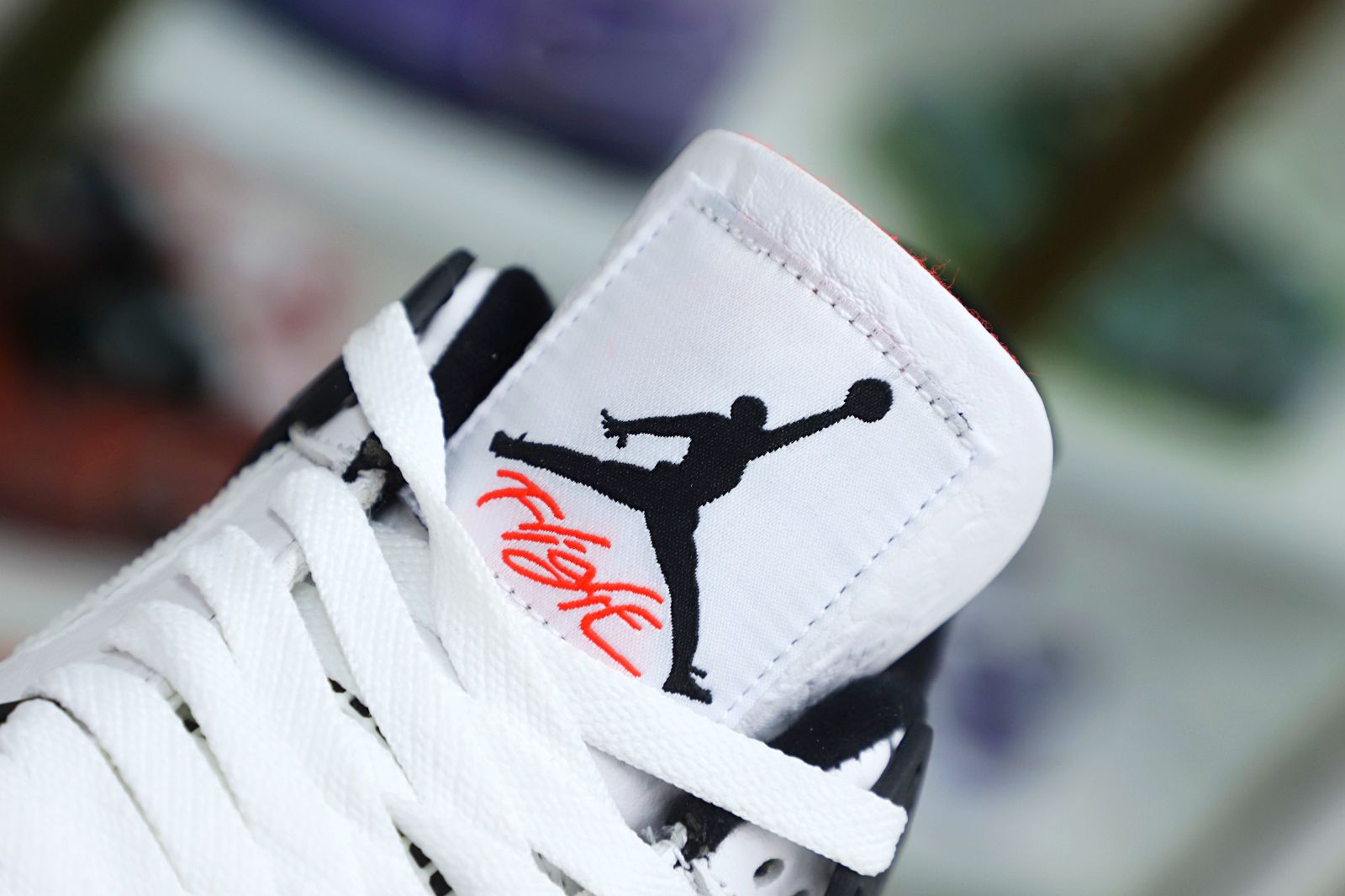 Jordan Air Jordan 4 Hot Lava