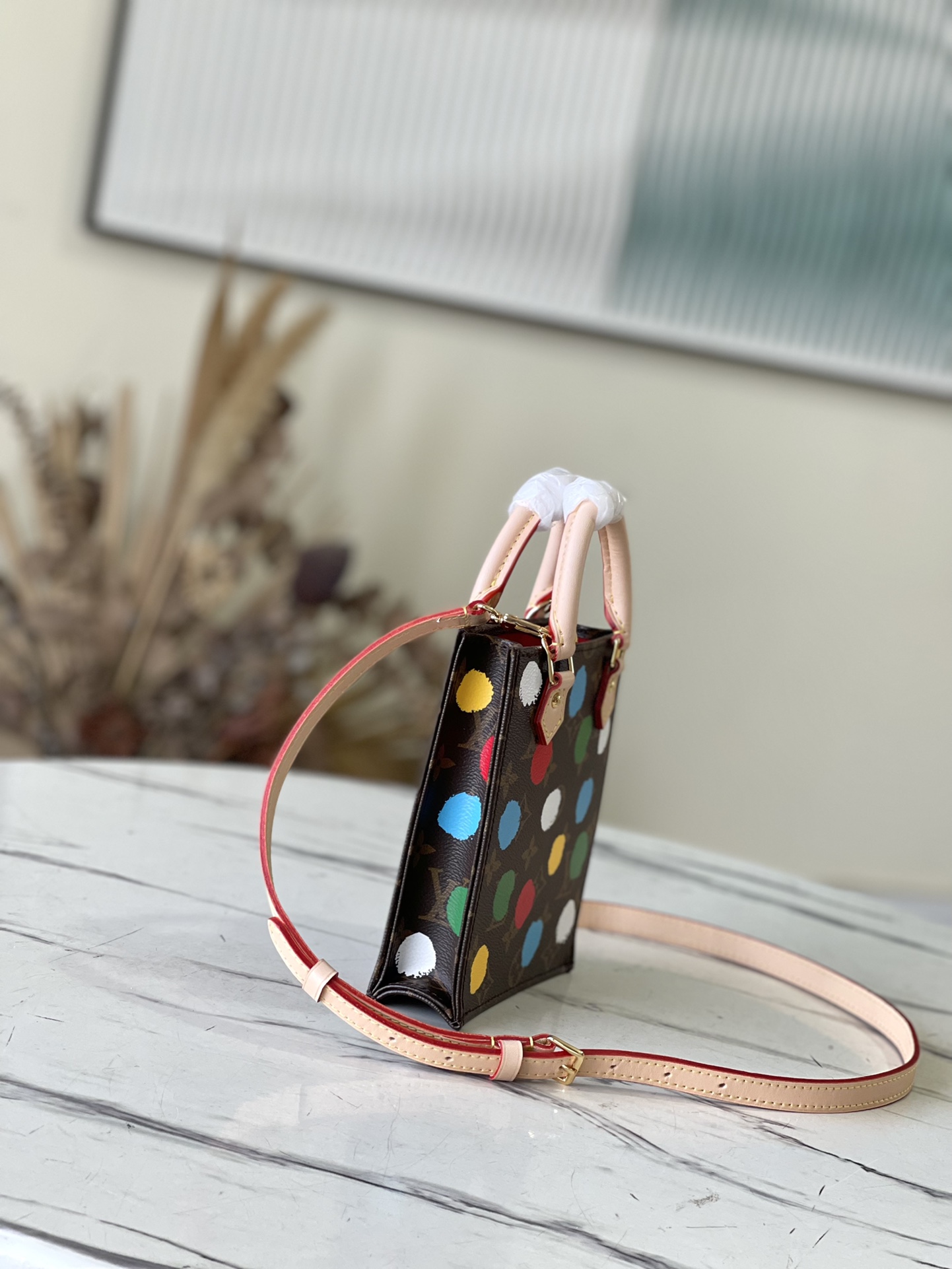 𝐋𝐎𝐔𝐈𝐒 𝐕𝐔𝐈𝐓𝐓𝐎𝐍   M81867