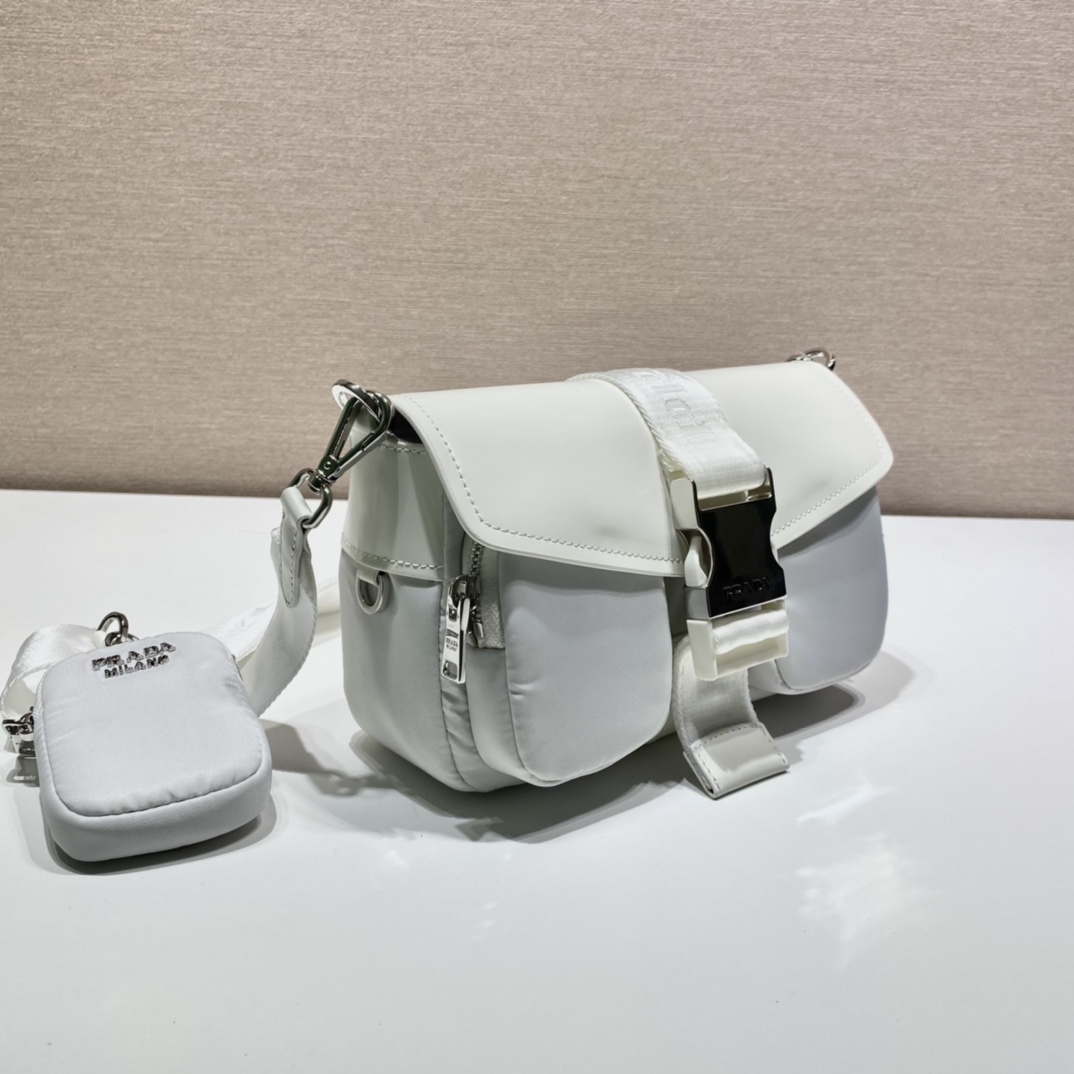 𝐏𝐑𝐀𝐃𝐀 New 1BD295