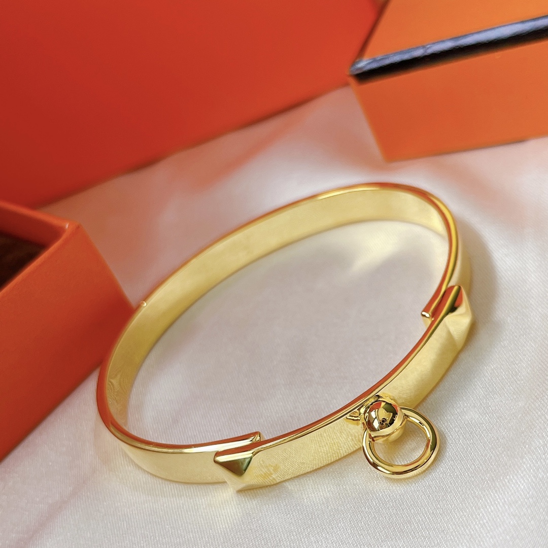 Hermes bracelet
