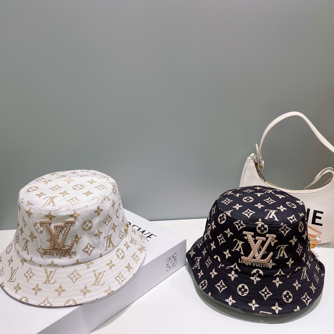 LouisVuitton 😍New LV Bucket Hat