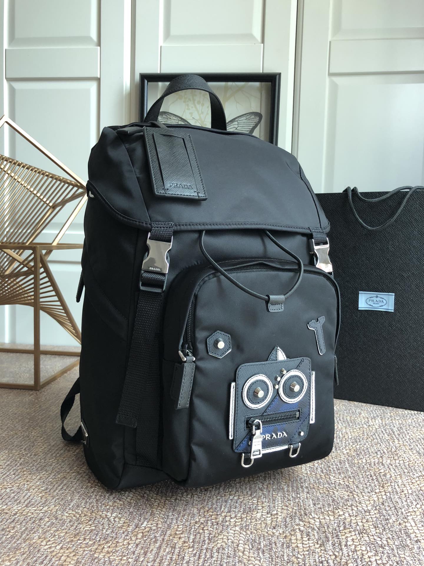 𝐏𝐑𝐀𝐃𝐀 New duffel bag
