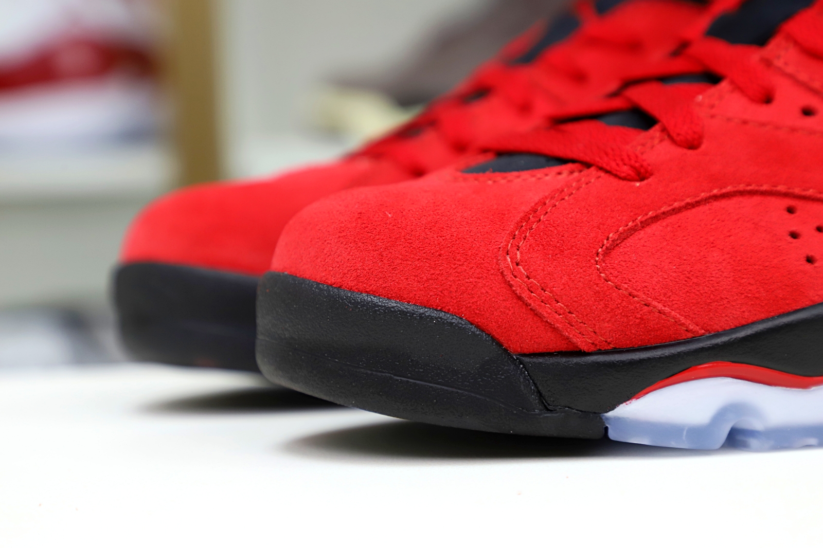 Air Jordan 6 Retro Toro