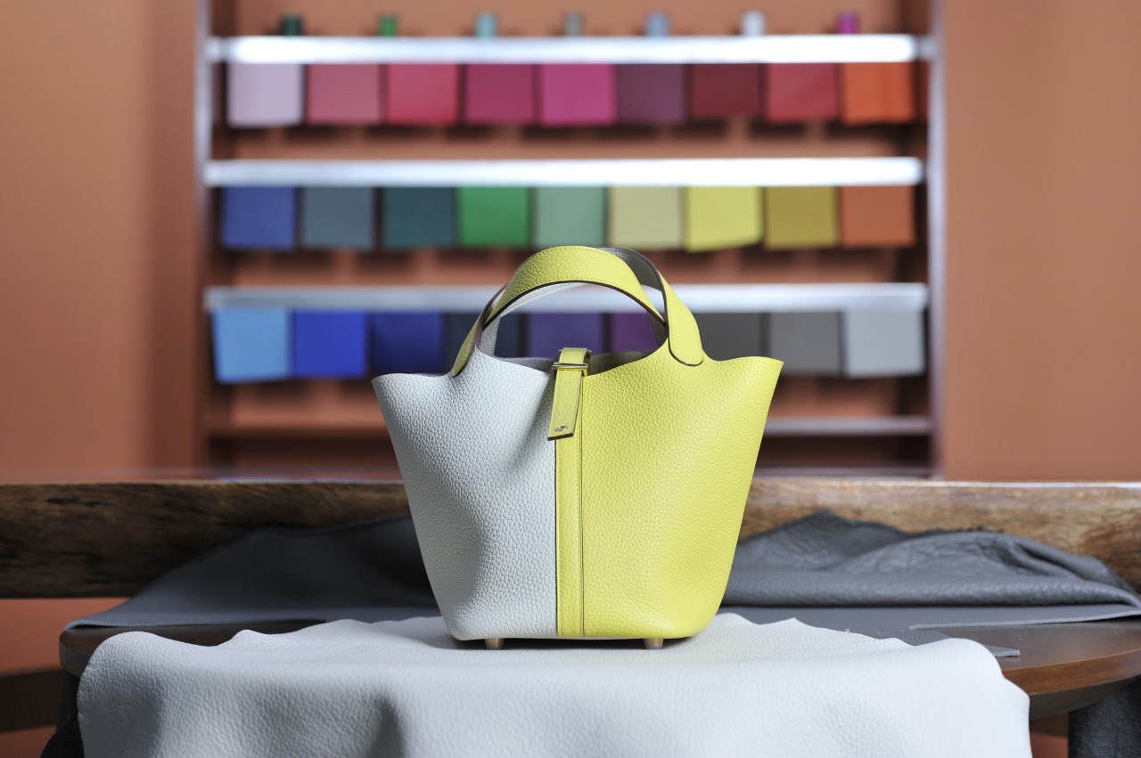 picotin18 milkshake white with lemon gold gold buckle TC skin