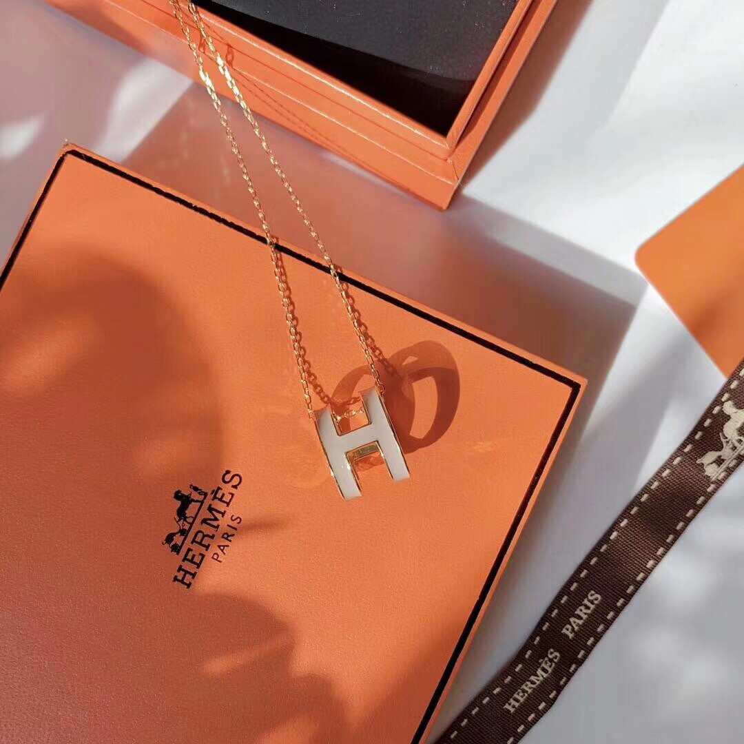 Hermes necklace