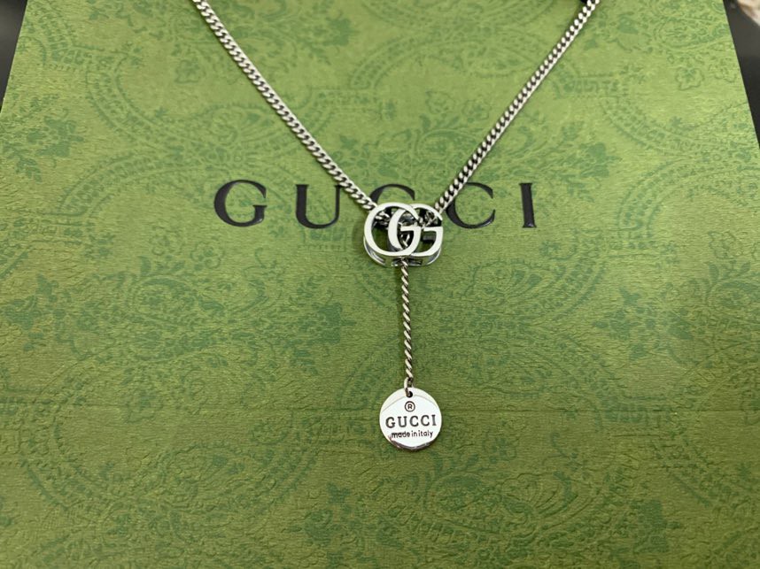 𝐆𝐮𝐜𝐜𝐢 Double G tag necklace
