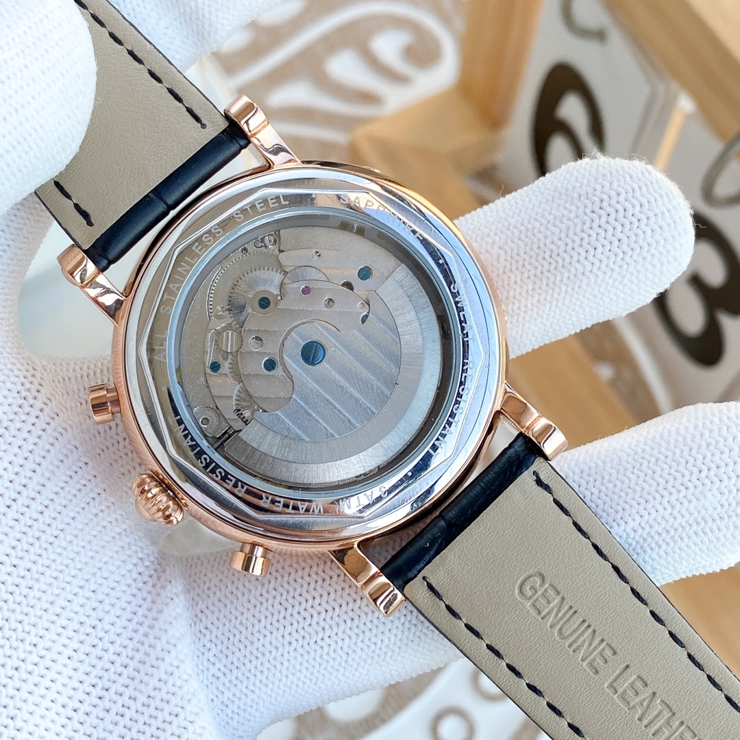 IWC- Fine men's watches, large flywheel design, exquisite skills, unique