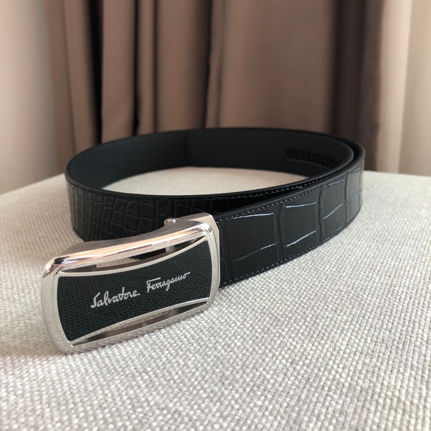 FERRAGAMO automatic smoothing