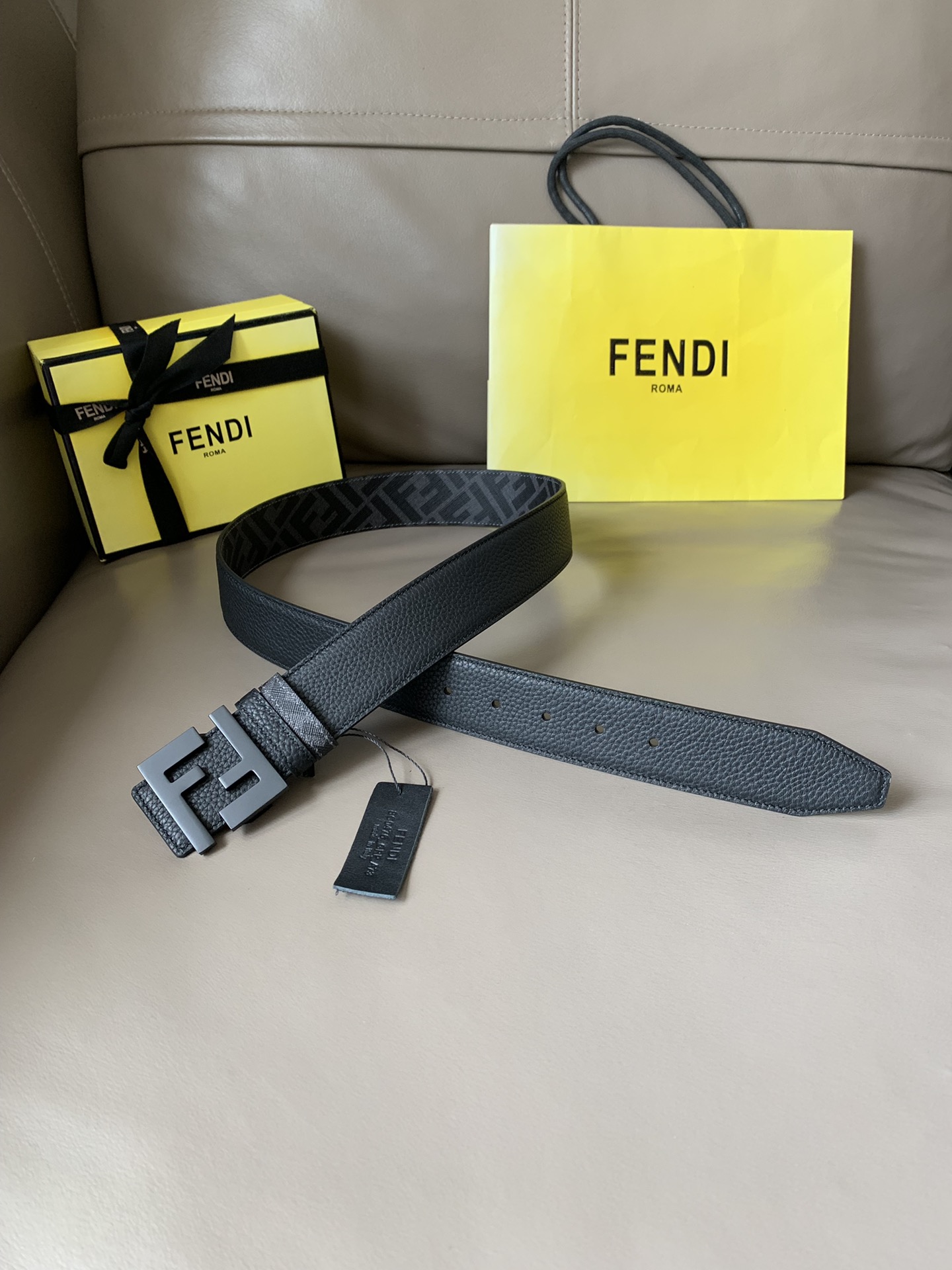 FENDI men's reversible belt