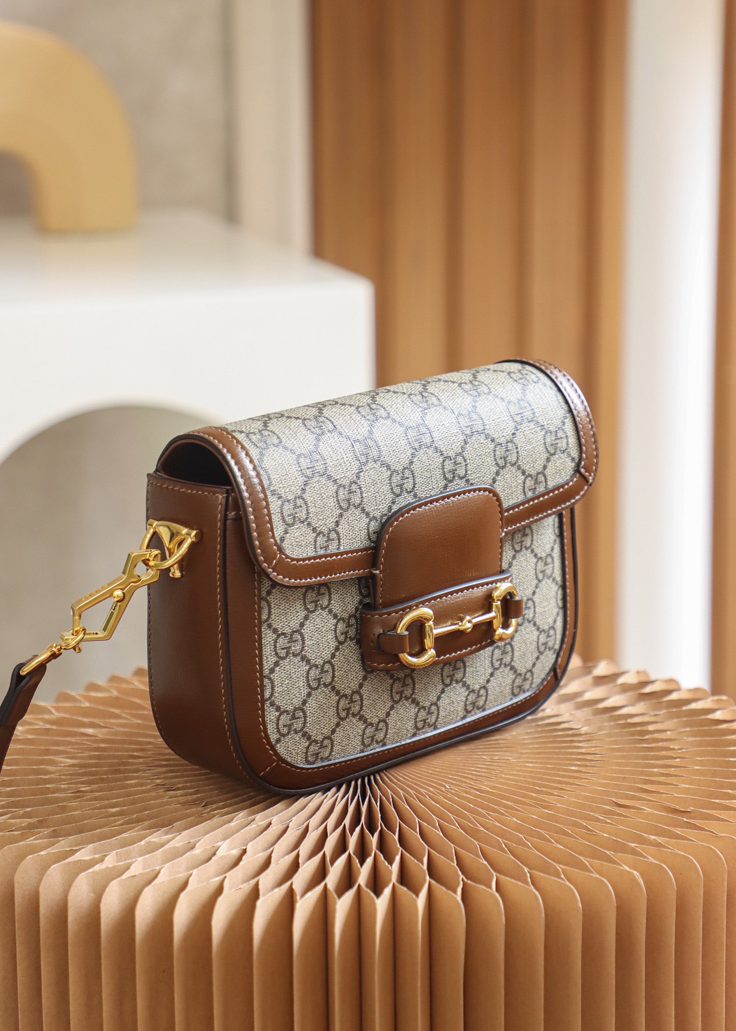 GUCCI 𝟭𝟵𝟱𝟱 𝙈𝙞𝙣𝙞 Horsebit Buckle Series Genuine Leather #658574#