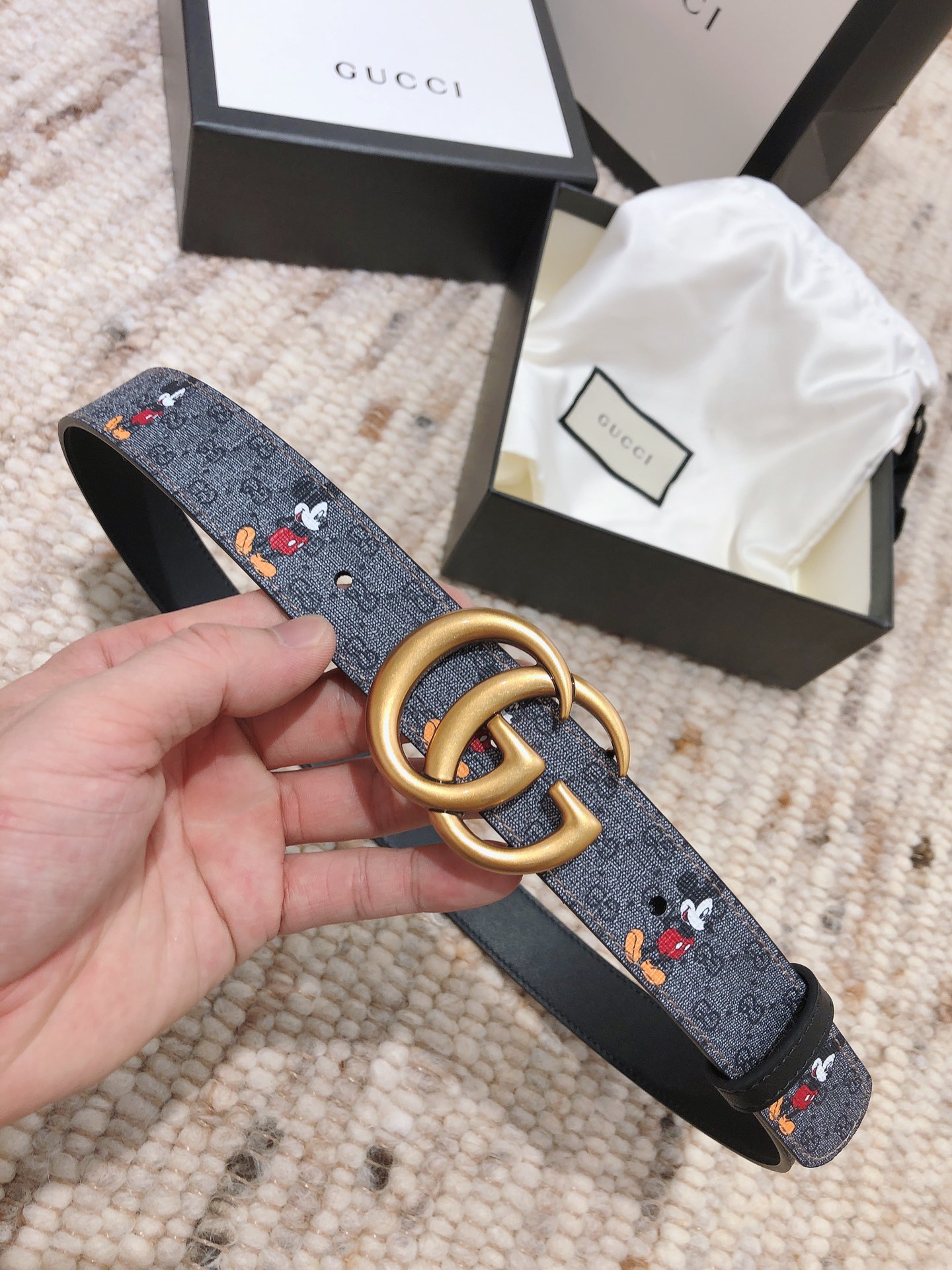 GUCCI 2020 Mickey Limited Edition Early Spring New Ace Series