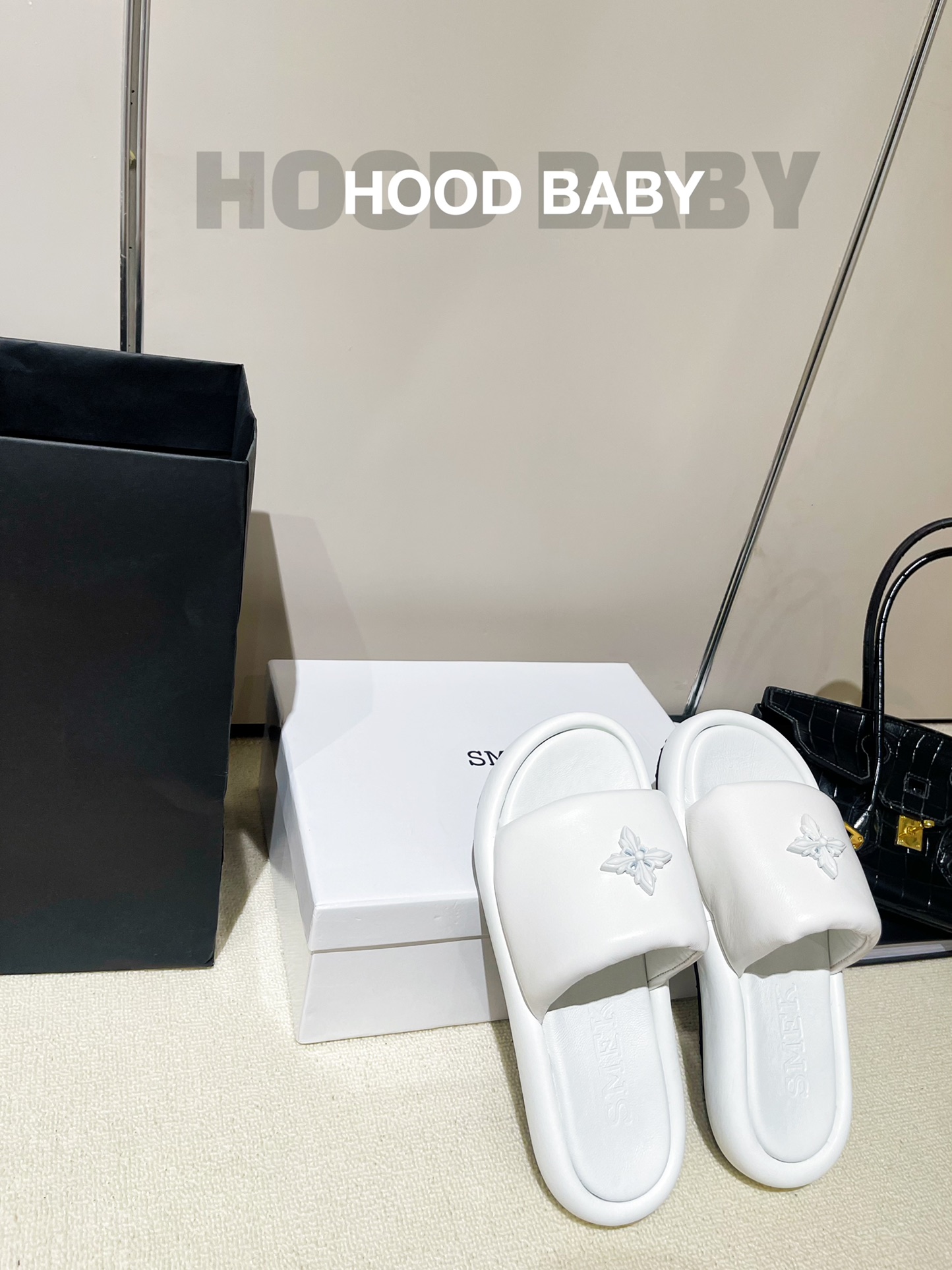 𝐒𝐌𝐅𝐊 ｜𝟐𝟎𝟐𝟐/𝐒𝐒𝐒 𝐧𝐞𝐰 SMFK new cross series thick-soled bread slippers