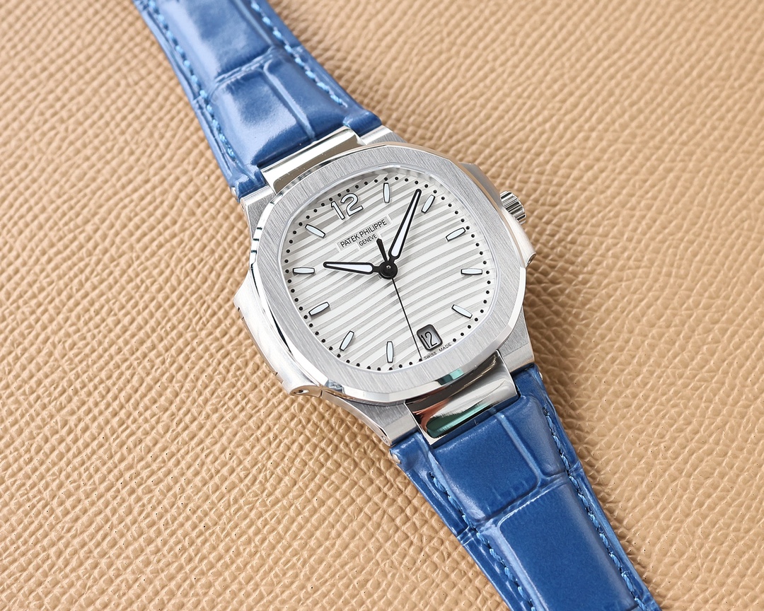 Patek Philippe Sporty Elegance Nautilus Ladies Watch