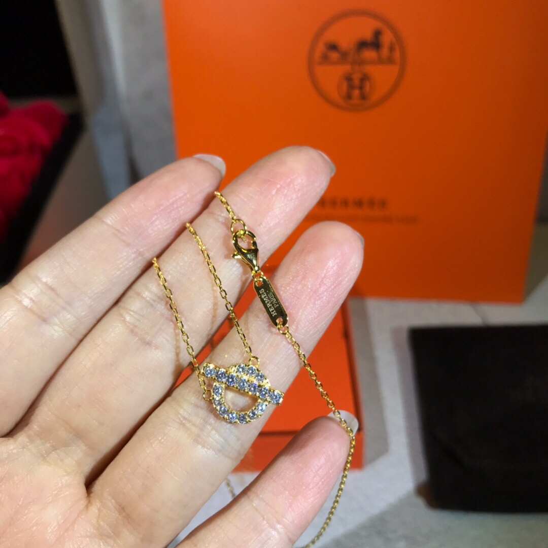 Hermes necklace
