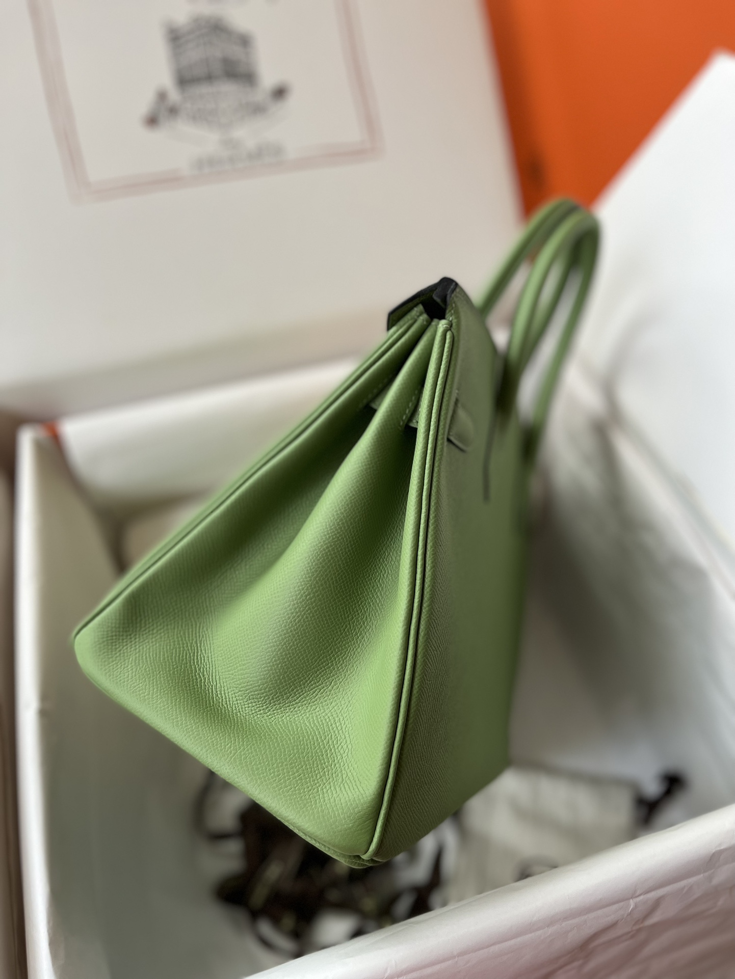 Birkin 30cm avocado green gold buckle Imported epsom leather hand sewn real shot visible to the naked eye quality