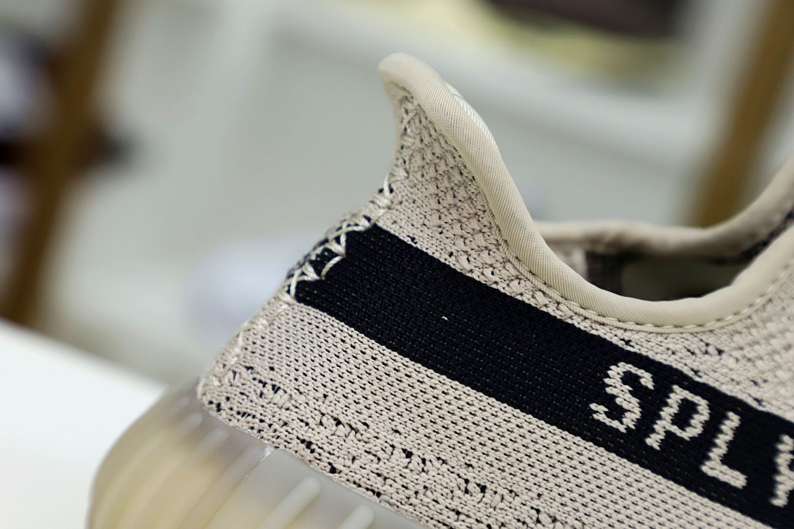 Yeezy boost 350 v2 slate