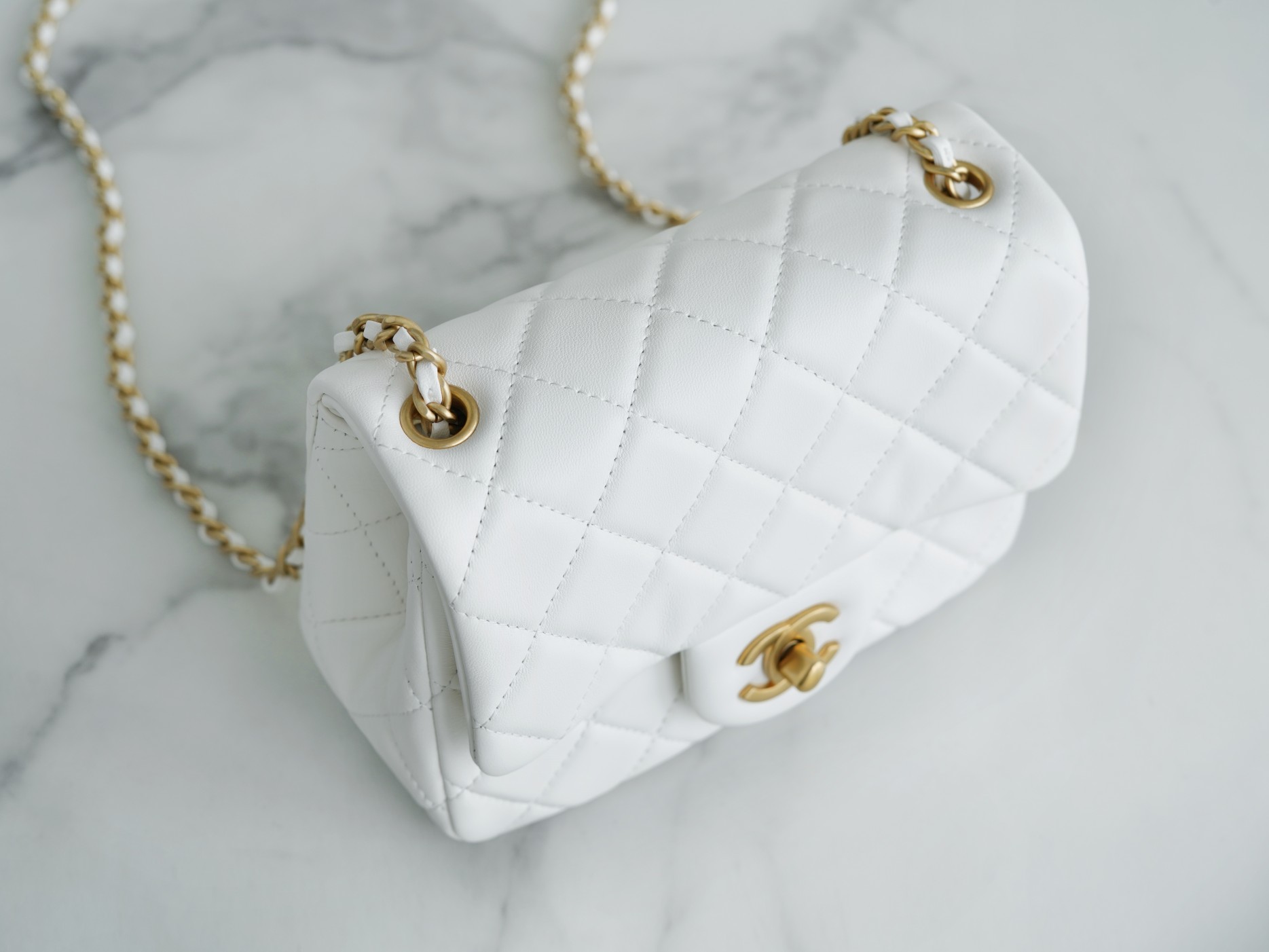 𝗖𝗛𝗔𝗘𝗡𝗟 ✦𝟐𝟑𝐂Metal ball square fat man white (synchronized with the latest version of 23C)