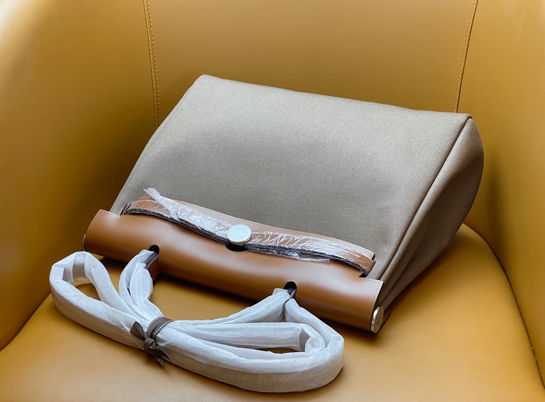 Herbag 31 inner seam gold brown with olive green silver buckle