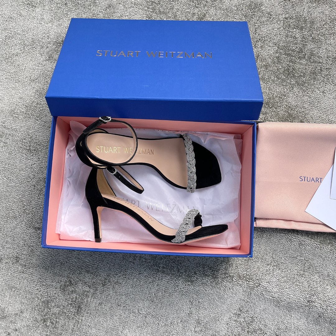 Stuar*t weitzma*n sandals