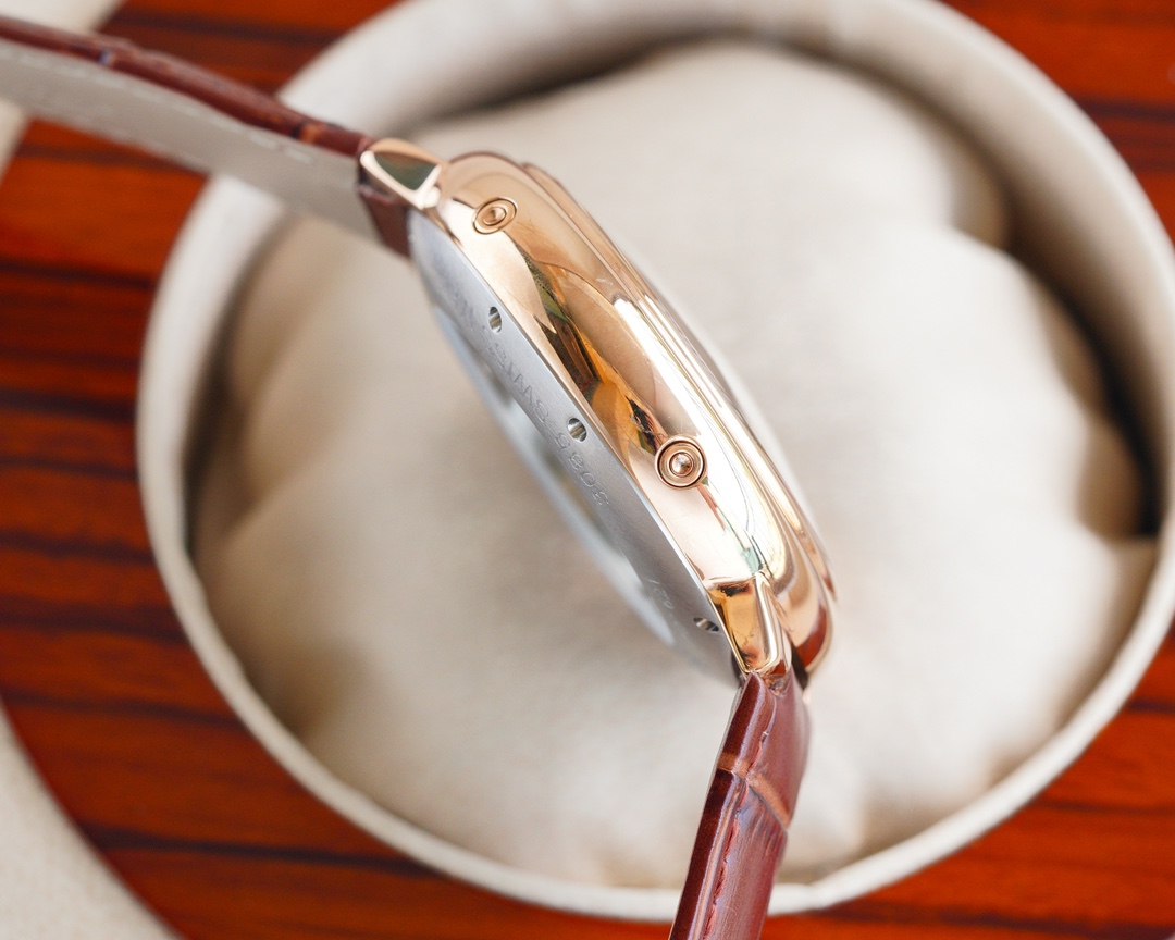 Cartier Fine Men's Watches