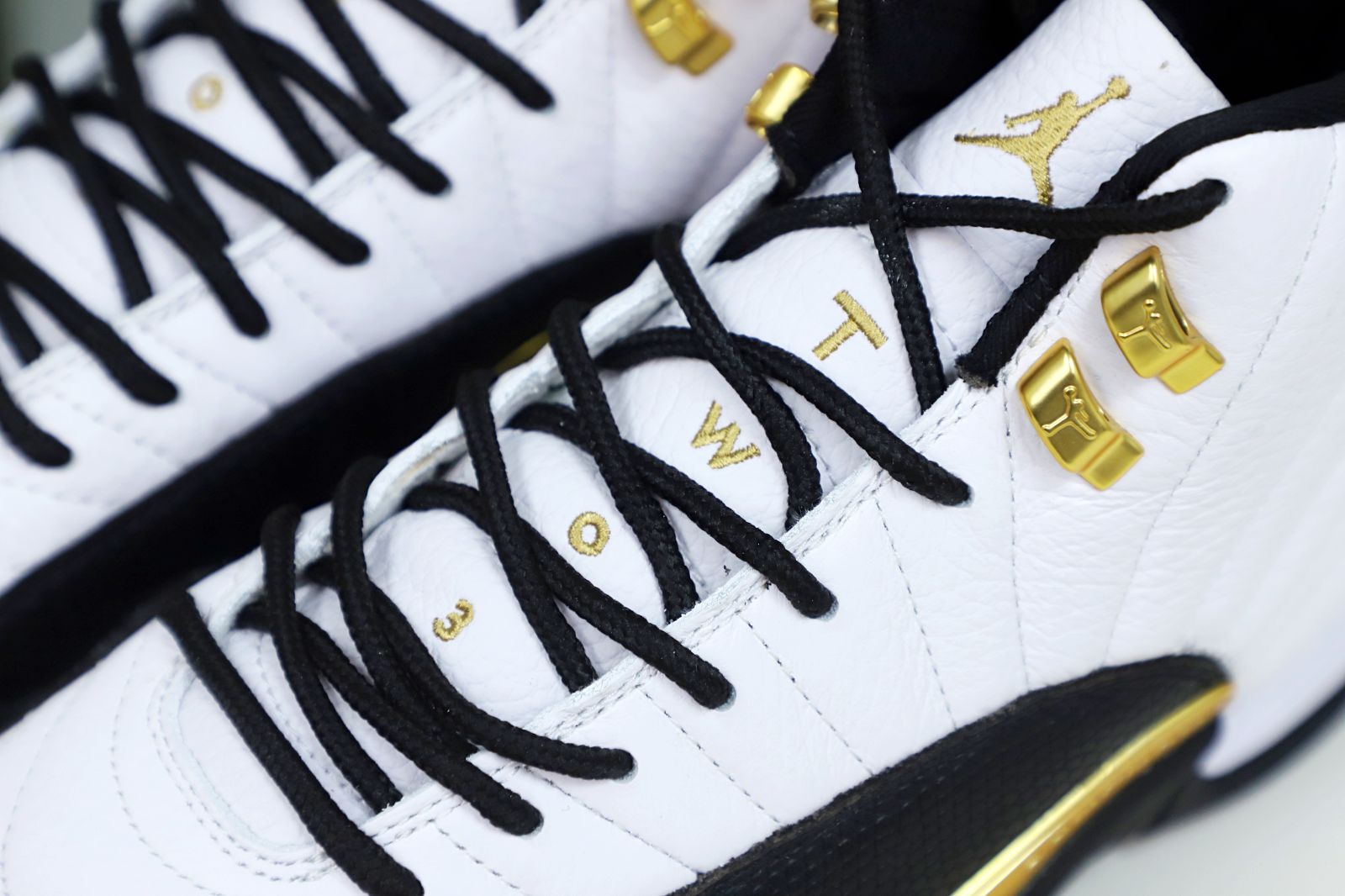 AIR JORDAN 12 RETRO ROYALTY