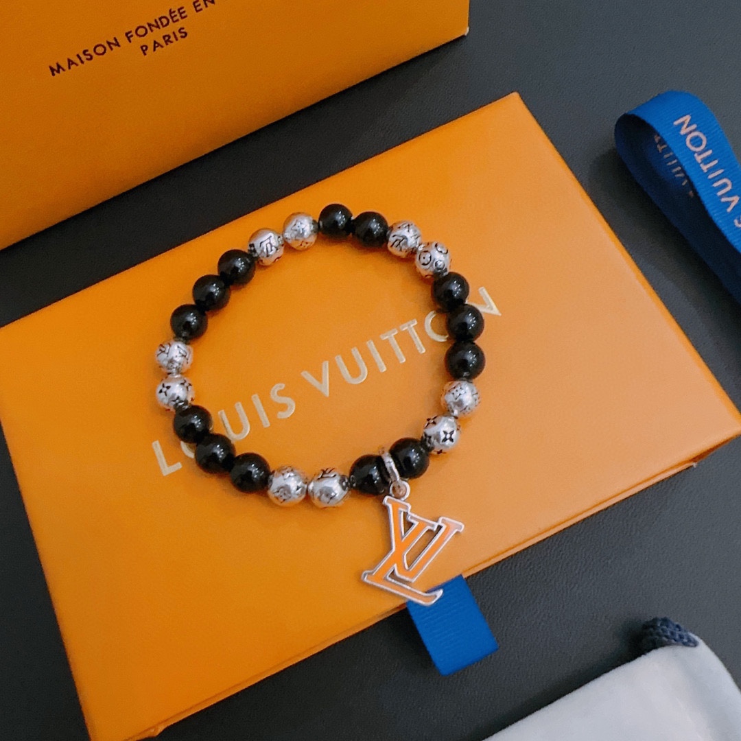 Louis Vuitton 🇷🇼 multi-element onyx thai silver style bracelet