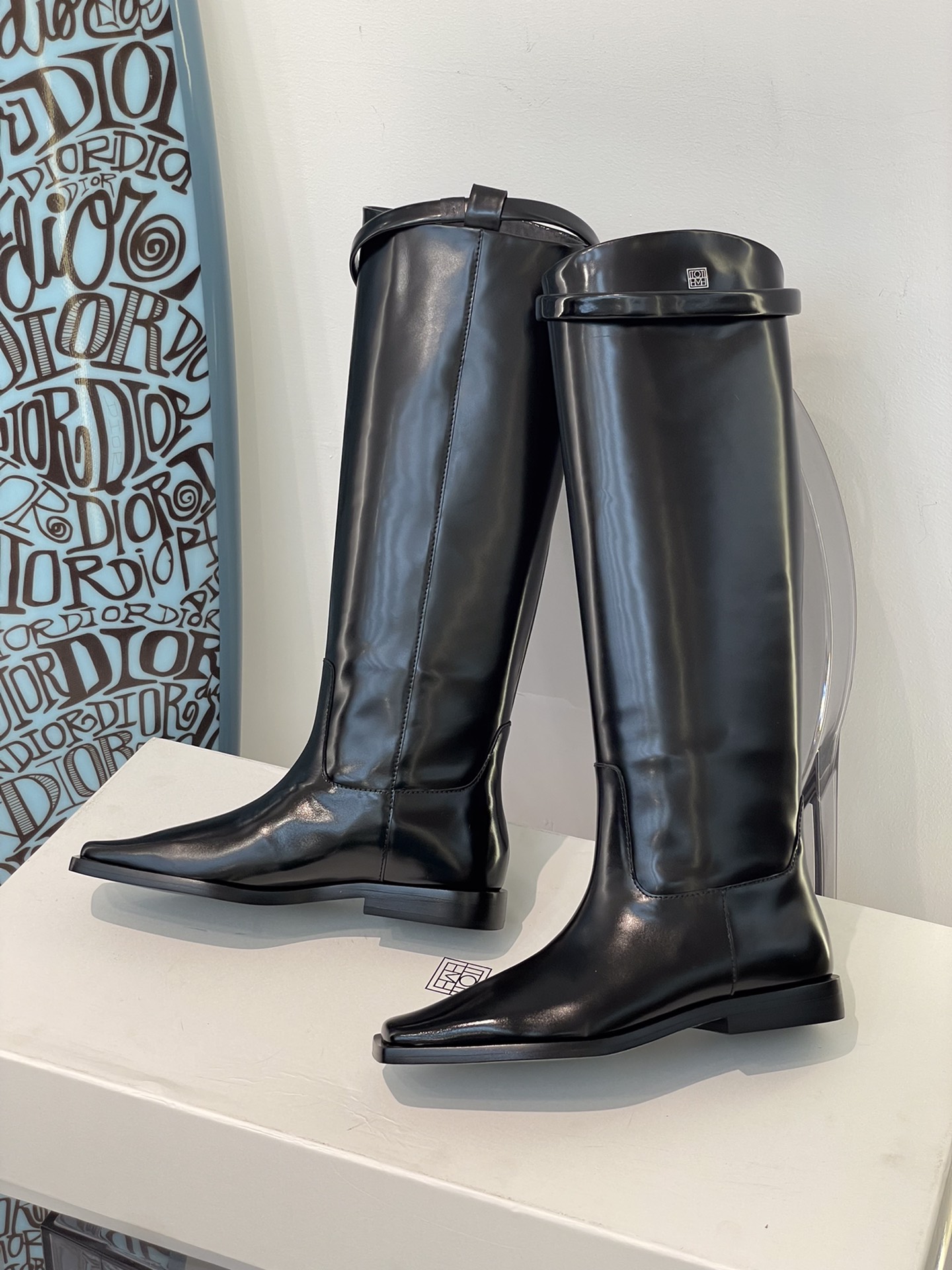 Toteme | 𝟐𝟎𝟐𝟏/𝐒𝐒 𝐧𝐞𝐰 niche designer Brand Toteme horse boots Original imported Italian A grade leather outsole