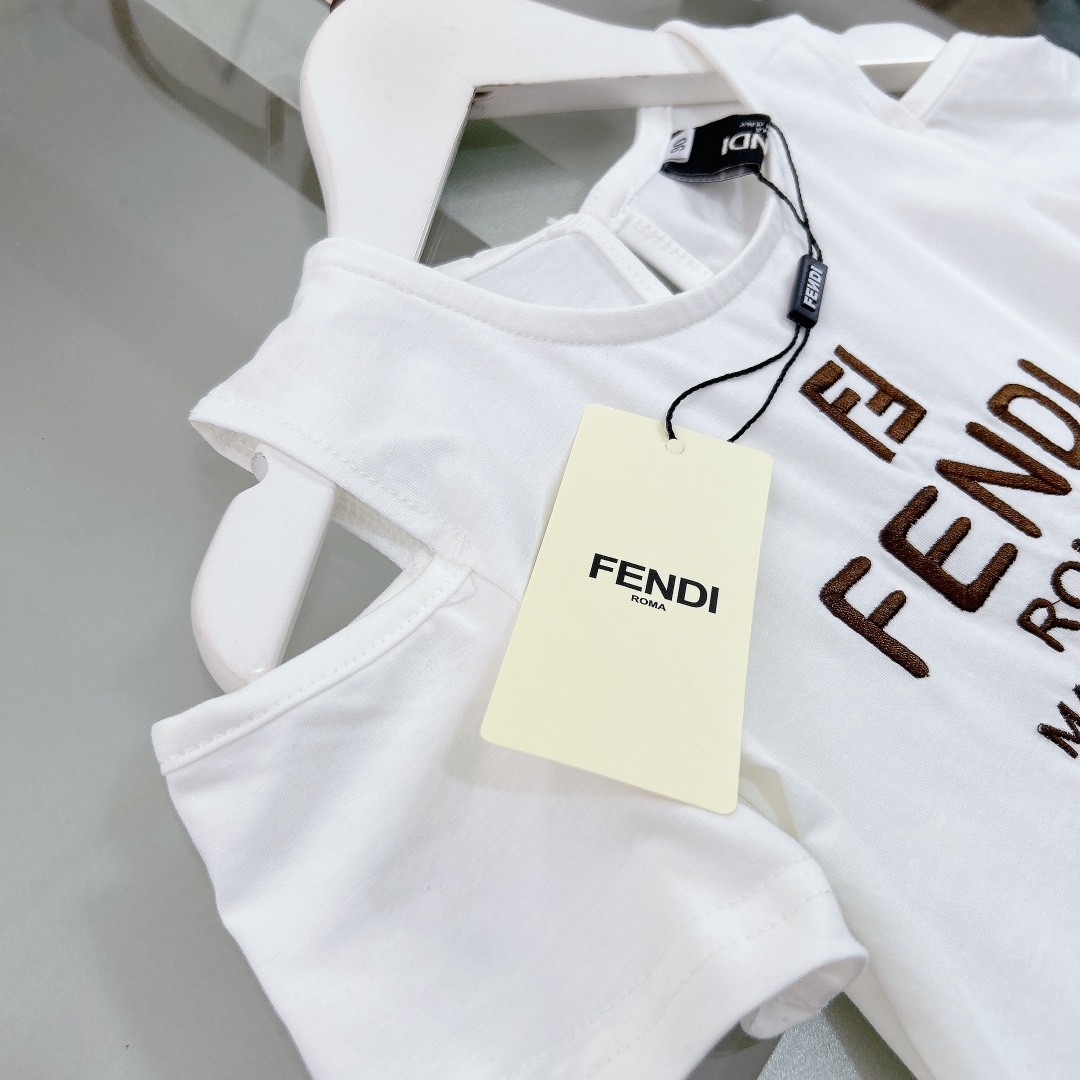 Fendi 2024 new girls skirt suit