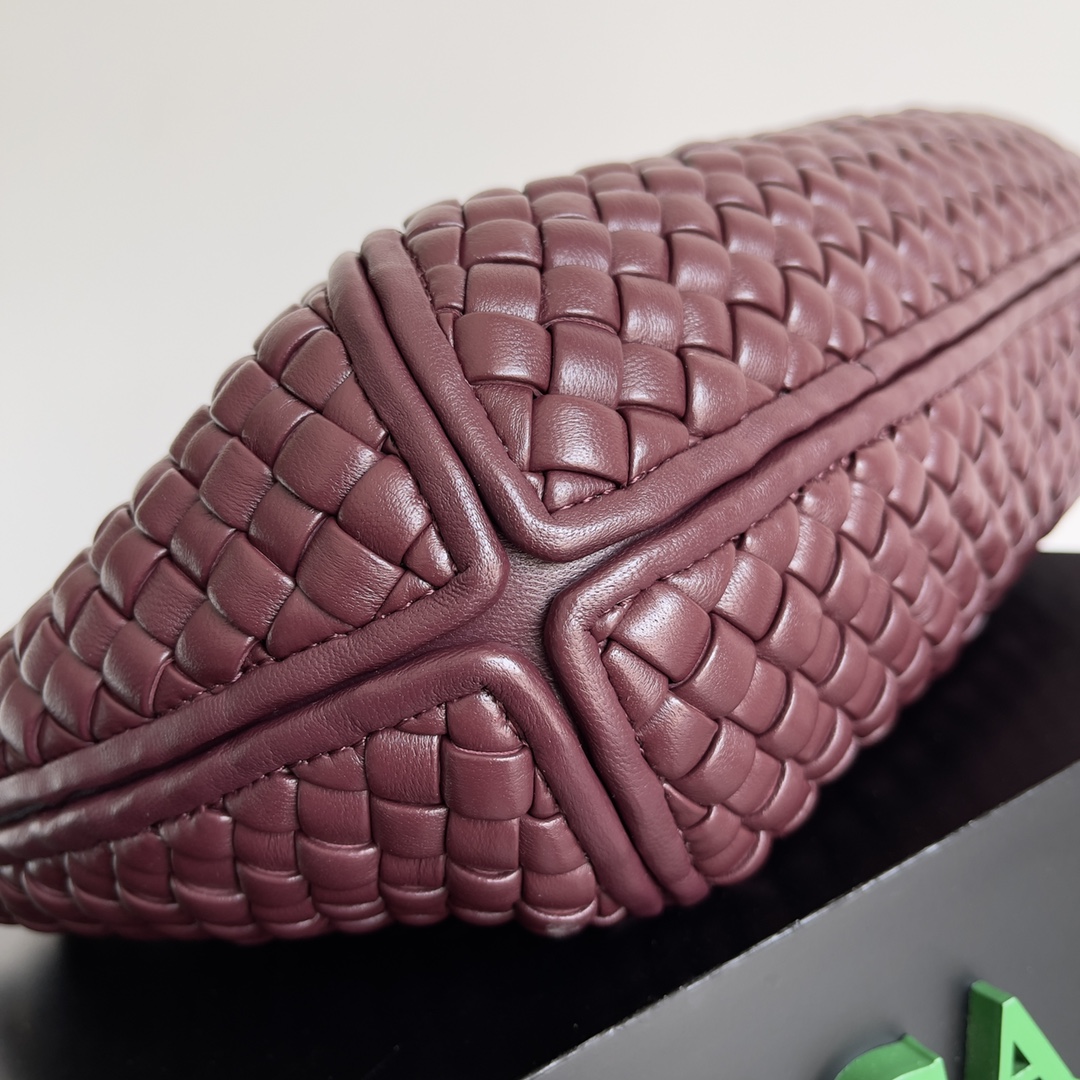 Bottega Veneta CLICKER Large Bordeaux Red #730969