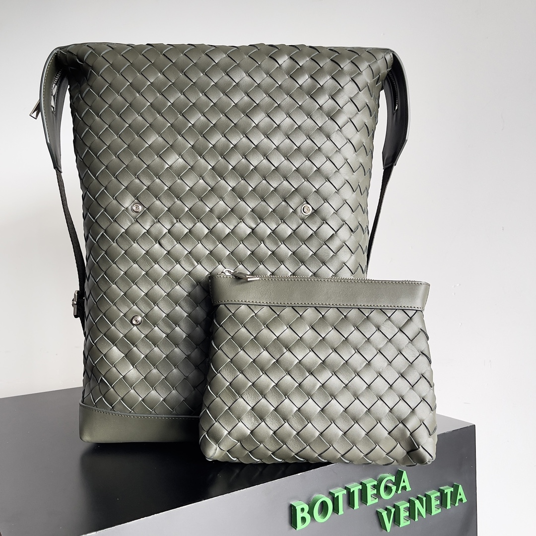 Bottega Veneta BV Braided Shoulder Bag Original Wild Green #653118