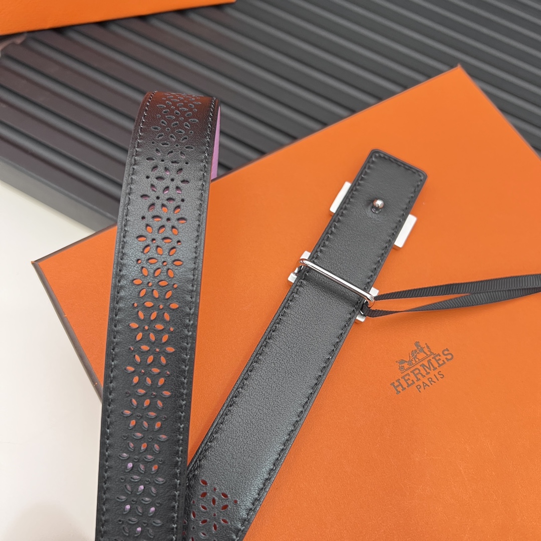 Hermes Reversible Belt in Swift and Epsom Calfskin