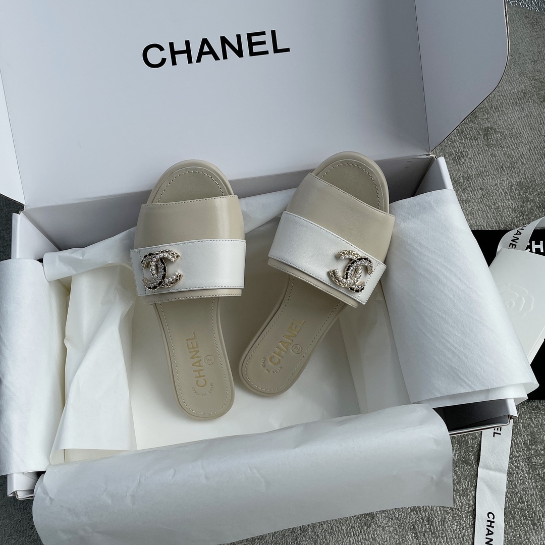 CHANEL Chanel slippers pearl leather strips and small diamond combination imported A grade sheepskin
